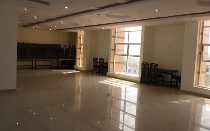 Hotel Rajdhani, Kannauj 3